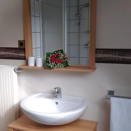 Affittacamere Haus Schnorbus Hallenberg